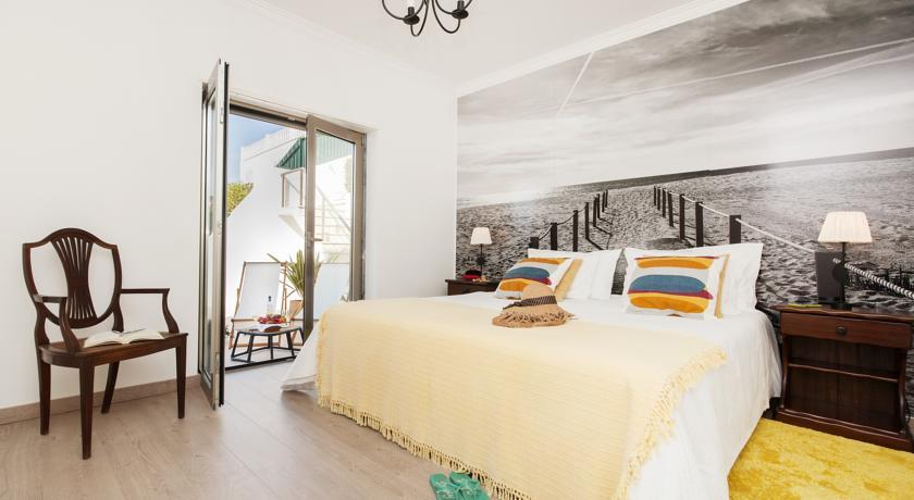 Beachouse - Surf, Bed & Breakfast Ericeira Habitación foto